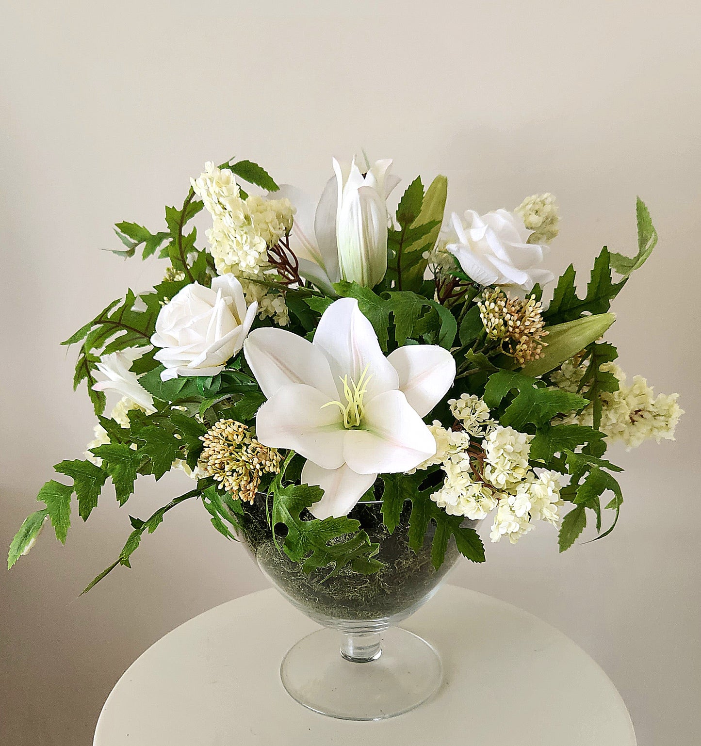 Monthly lobby florals